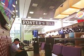 009-Foster’s bar